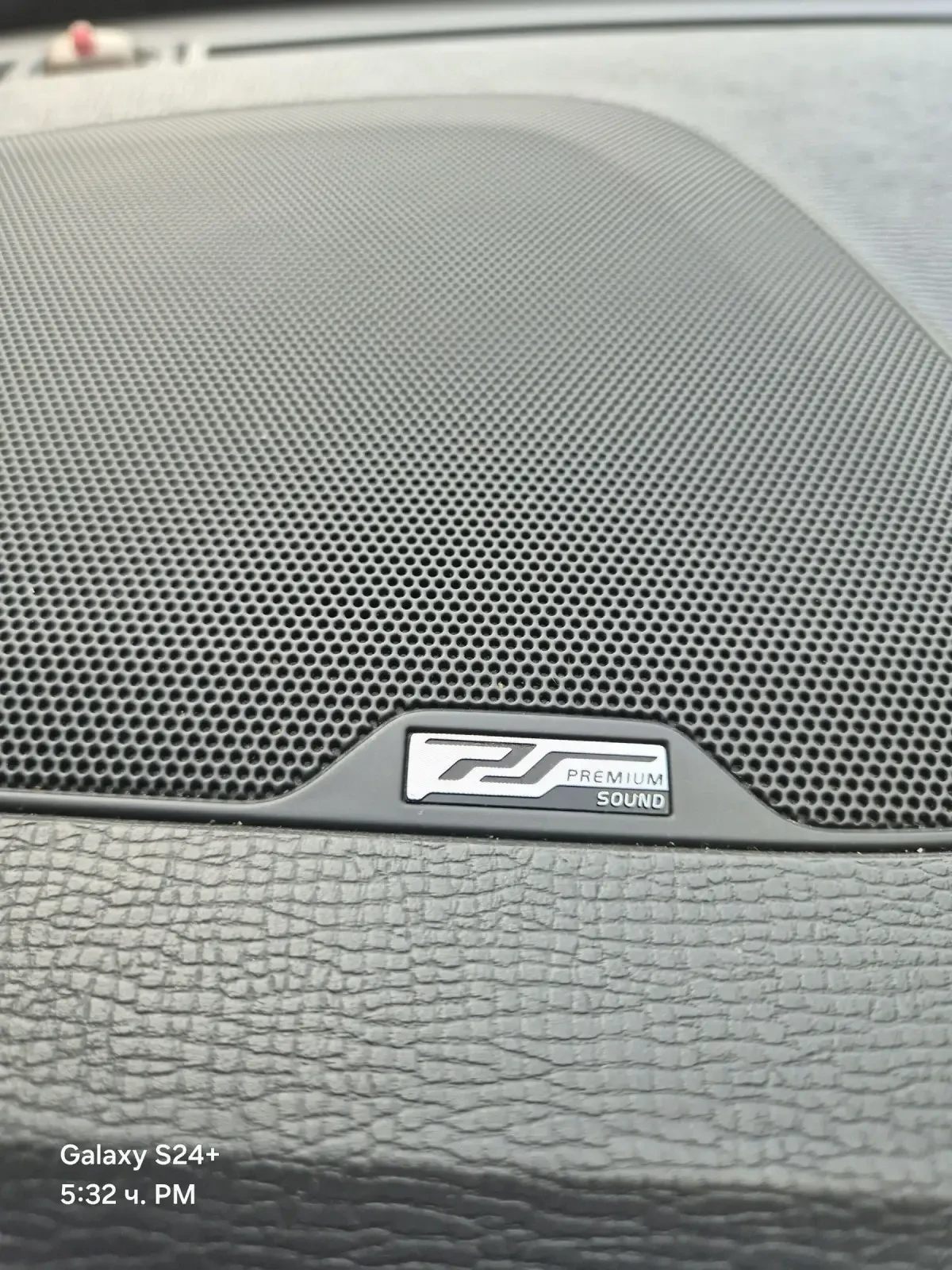 Volvo XC60 2.0..TURBO..D4 ..PETROL 245 ..FWD USA .. | Mobile.bg   15