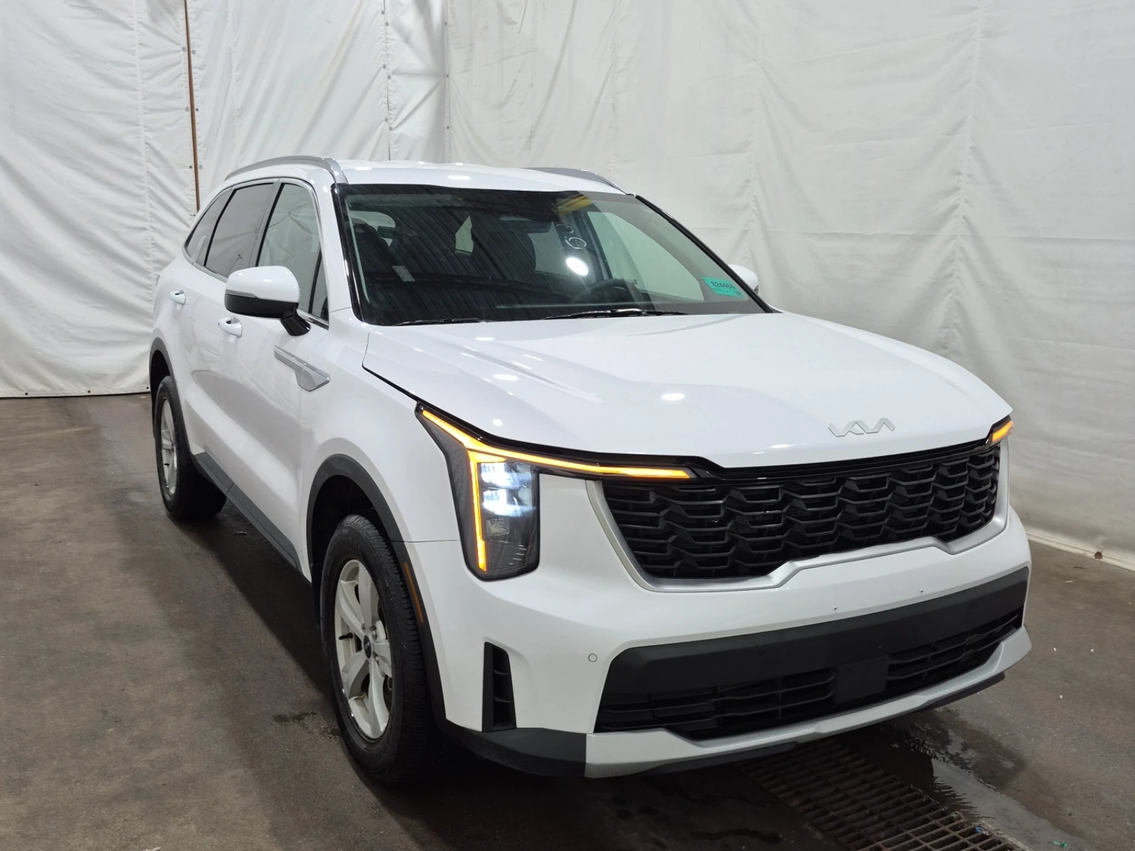 Kia Sorento * LX * CARFAX * ОПЦИЯ ЗА ФИНАНСИРАНЕ  - изображение 5