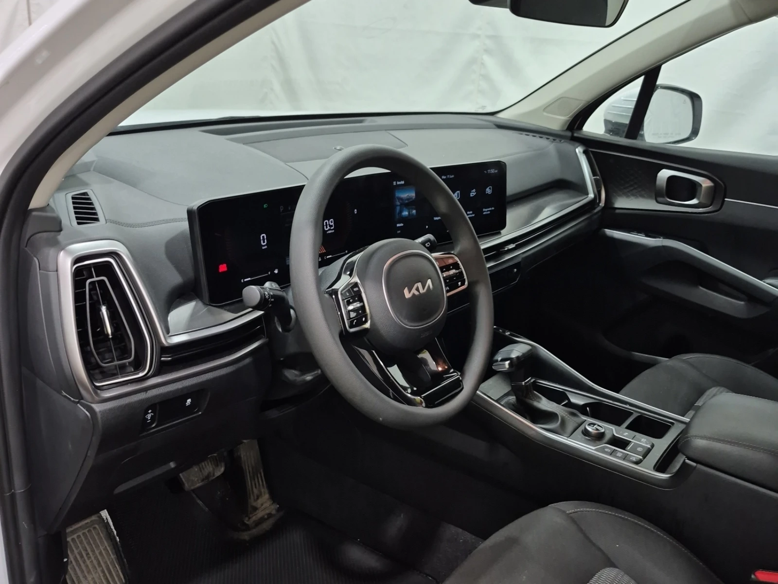 Kia Sorento * LX * CARFAX * ОПЦИЯ ЗА ФИНАНСИРАНЕ  - изображение 7