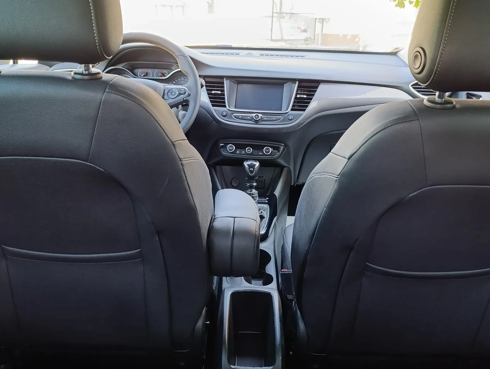 Opel Crossland X 1.5d - изображение 10