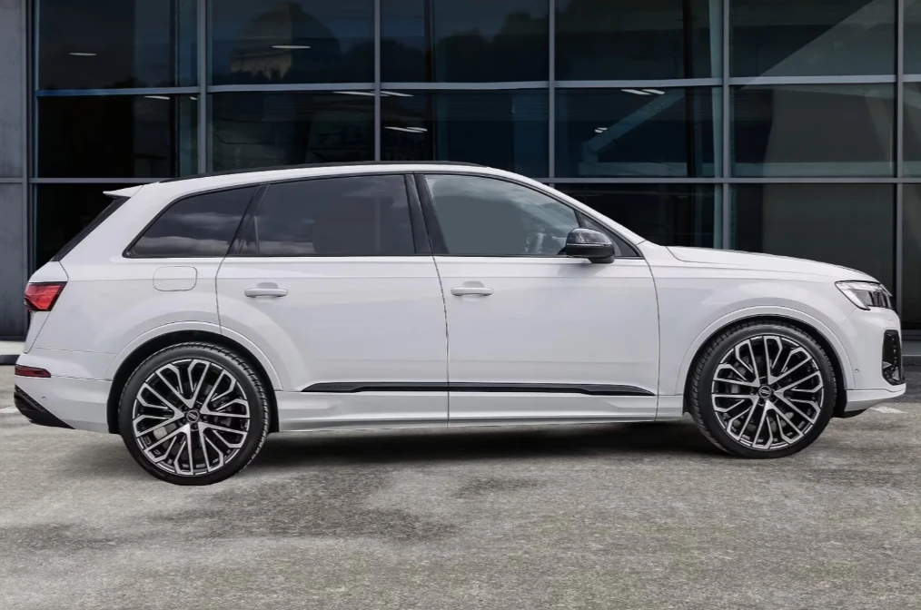 Audi Q7 45 TDI/ QUATTRO/ S-LINE/ 7-МЕСТЕН/ PANO/ KEYLESS/  - изображение 6