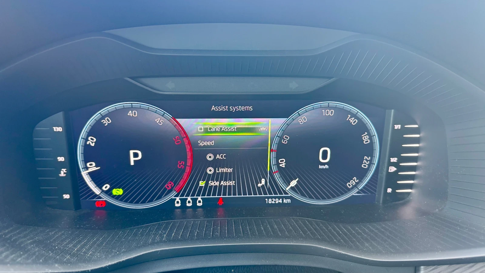 Skoda Kodiaq Vision Plus / 2.0 TDI / 4x4 / 200 кс. / Автоматик  - изображение 8