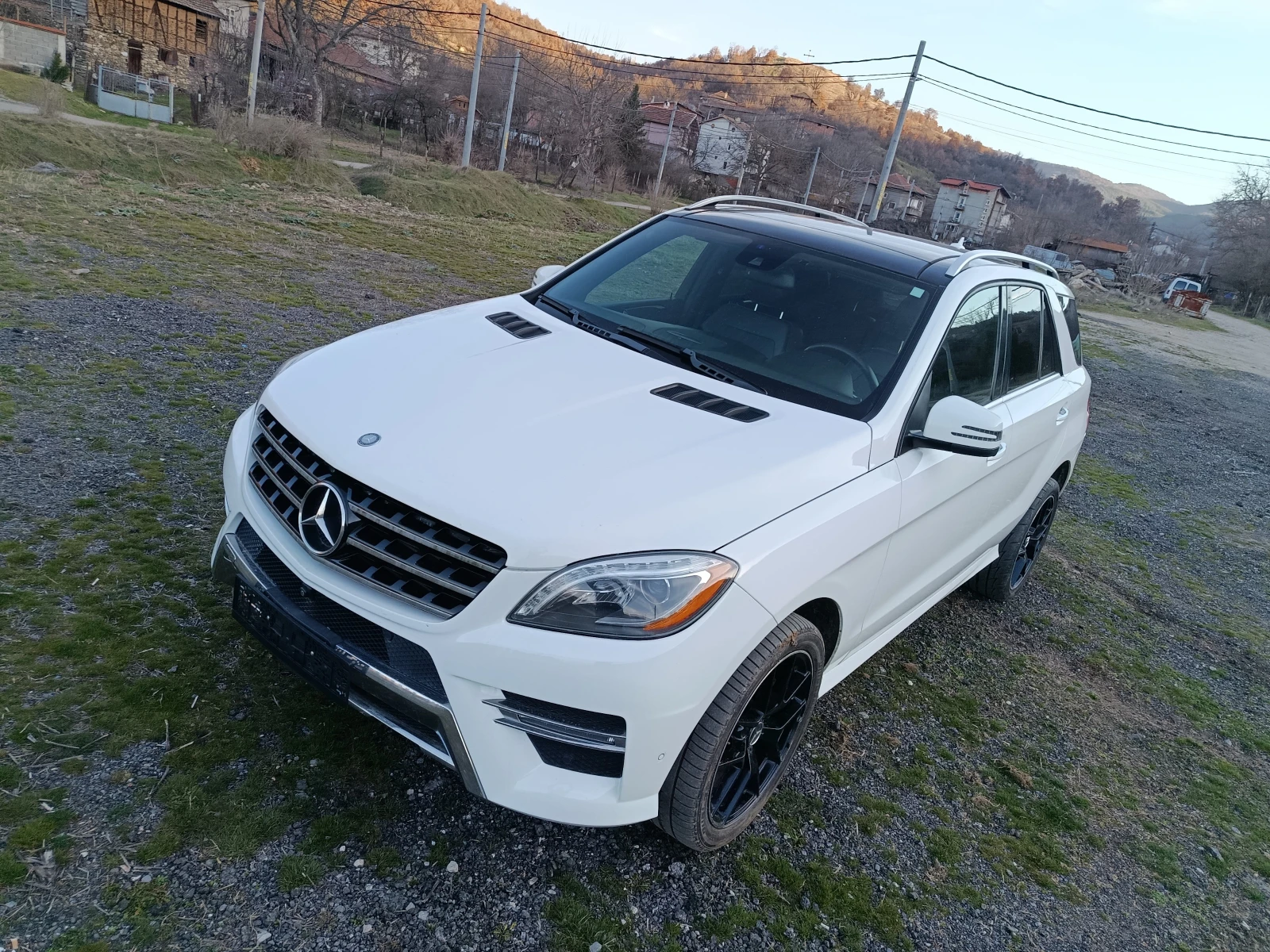 Mercedes-Benz ML 350 AMG 4matic Панорама на Пружини