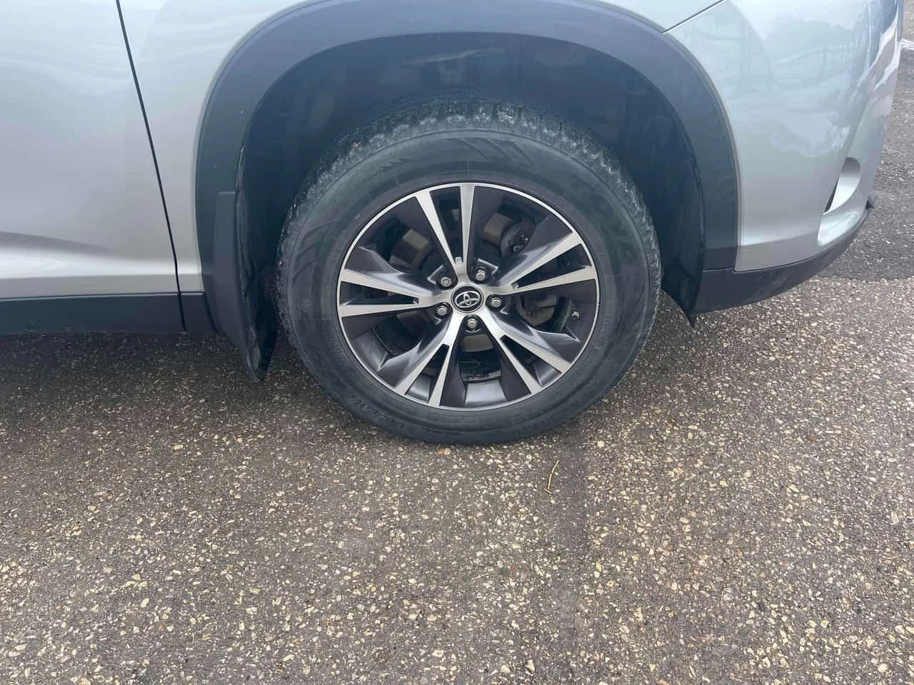 Toyota Highlander  LE /CARFAX/ Keyless Entry/7 �����  | Mobile.bg � ����������� 16