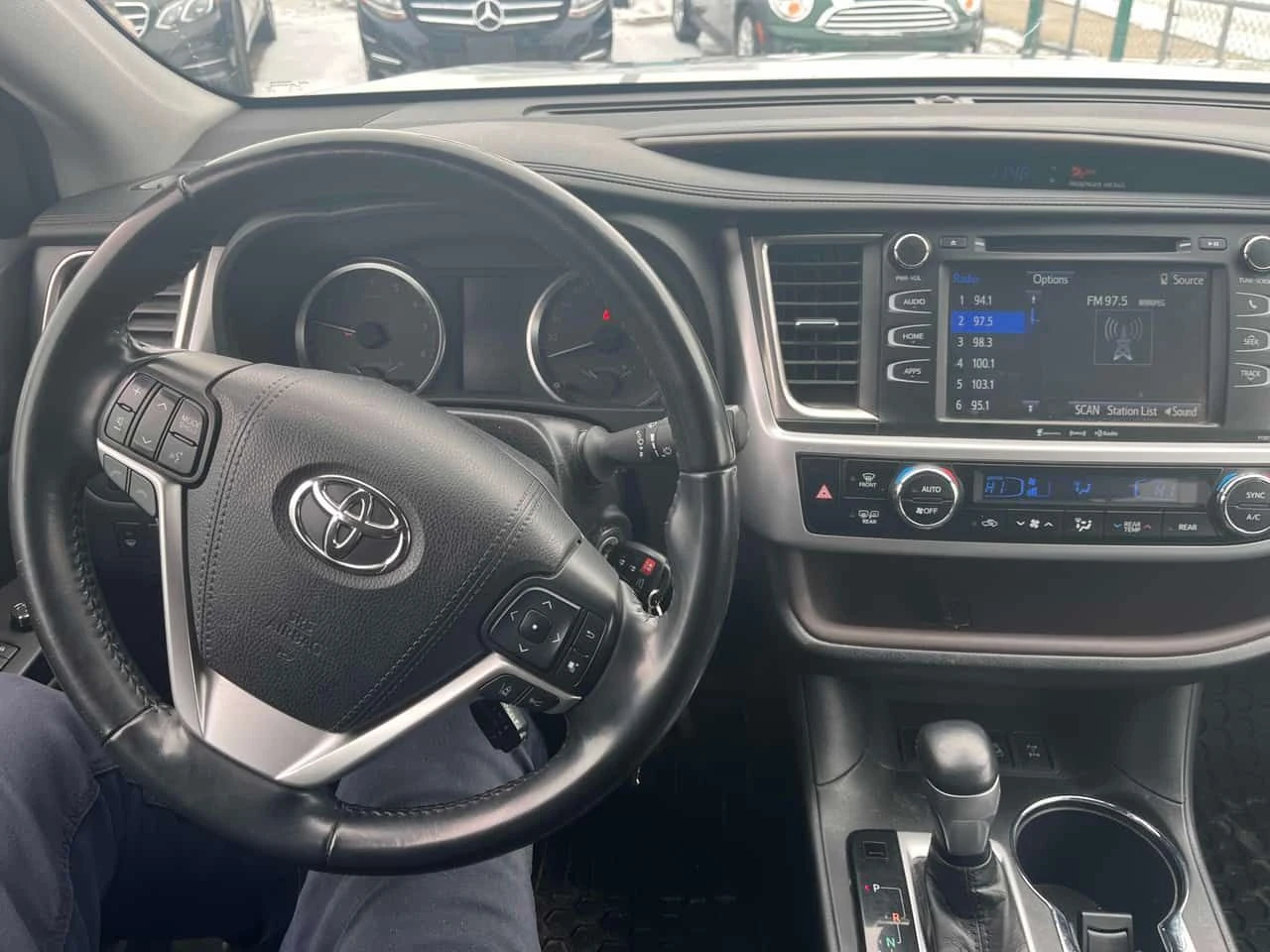 Toyota Highlander  LE /CARFAX/ Keyless Entry/7 �����  | Mobile.bg � ����������� 10