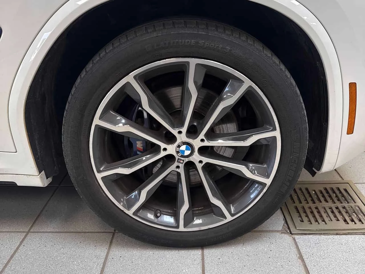 BMW X4 xDrive30i/ПАНОРАМА/HEAD-UP DISPLAY/ПОДГРЕВИ, снимка 6 - Автомобили и джипове - 54399190