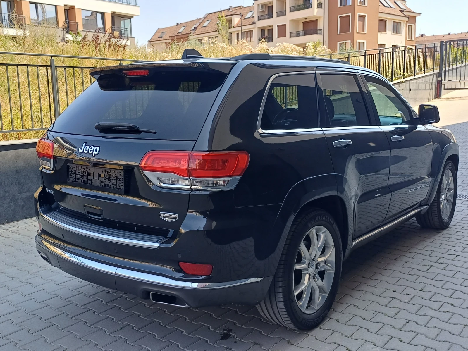 Jeep Grand cherokee 3.6 Summit , снимка 4 - Автомобили и джипове - 55776621