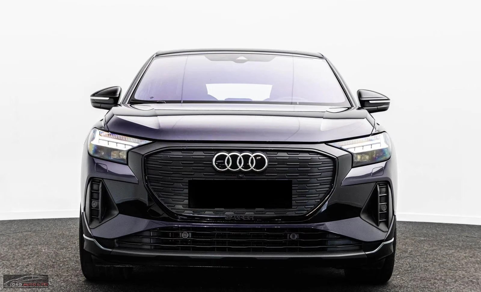 Audi Q4 50/299HP/SPORTBACK/S-LINE/PANO/CAM/885z, снимка 2 - Автомобили и джипове - 56098591