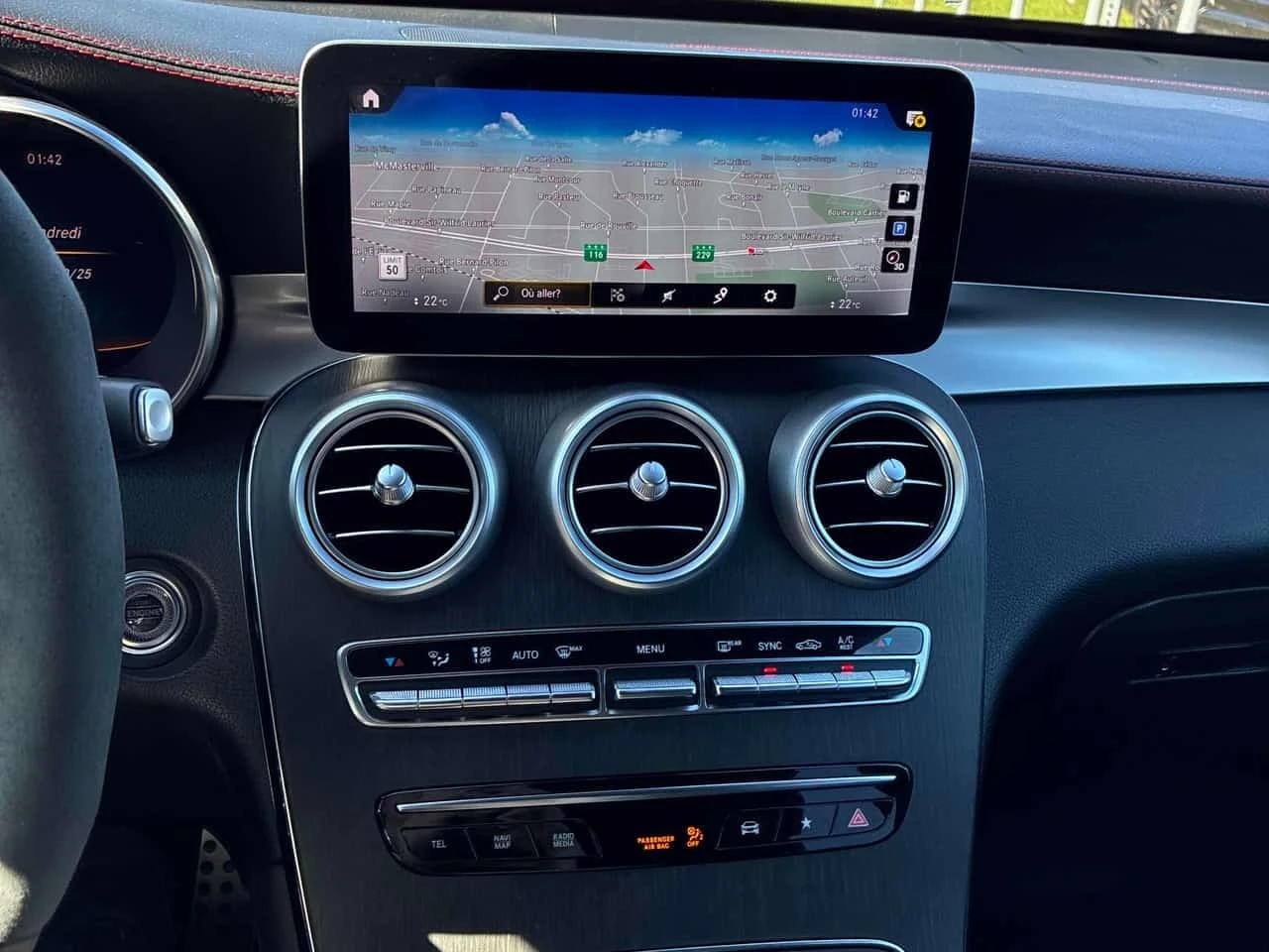Mercedes-Benz GLC 43 AMG * АВТОКРЕДИТ * ГЛАВНО ПРЕДСТАВИТЕЛСТВО, снимка 9 - Автомобили и джипове - 56254053