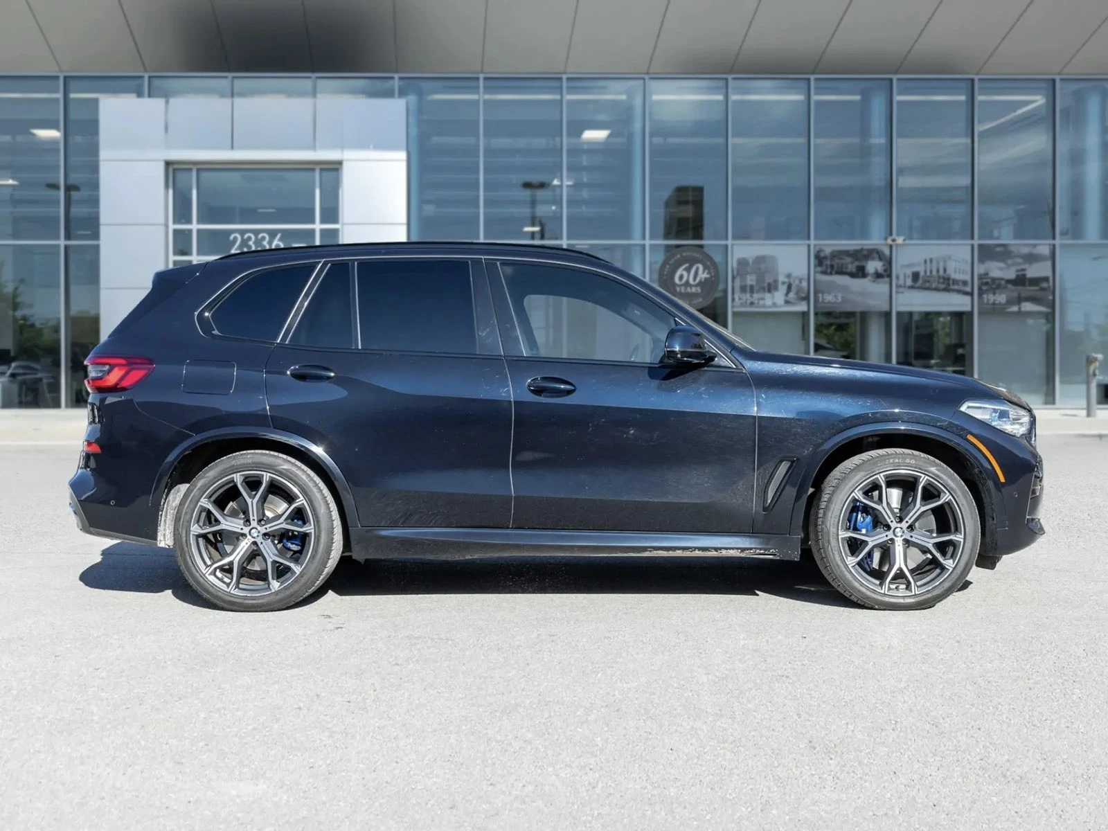 BMW X5 M-PK* DIS* HUD* �����* �����* HARMAN* PANO* LASER* | Mobile.bg � ����������� 5