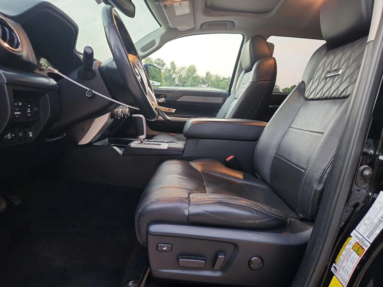 Toyota Tundra 5.7-V8* 4X4* DISTRONIC* CAMERA* LANE-ASIST* BLIND- | Mobile.bg � ����������� 8