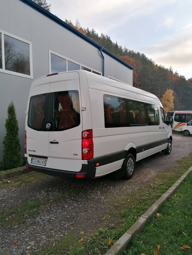 VW Crafter 2 TDI, снимка 2 - Бусове и автобуси - 45566580