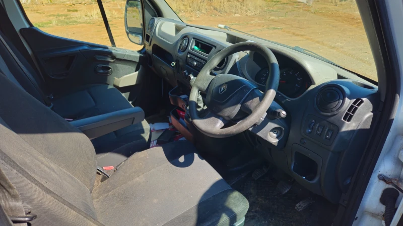 Renault Master 2.3dci/на части , снимка 7 - Бусове и автобуси - 51585036