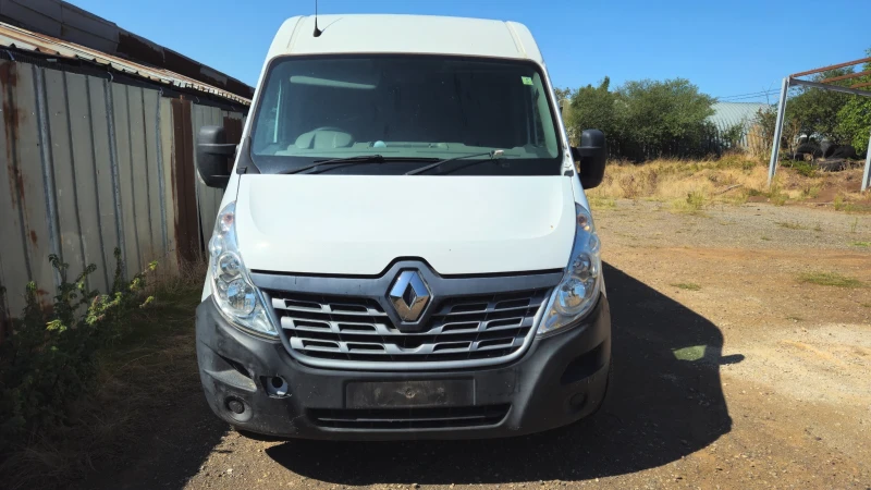 Renault Master 2.3dci/на части , снимка 5 - Бусове и автобуси - 51585036