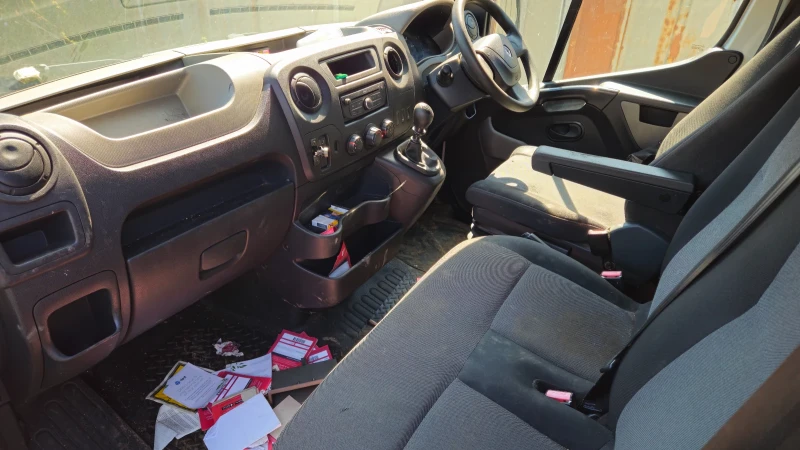 Renault Master 2.3dci/на части , снимка 6 - Бусове и автобуси - 51585036