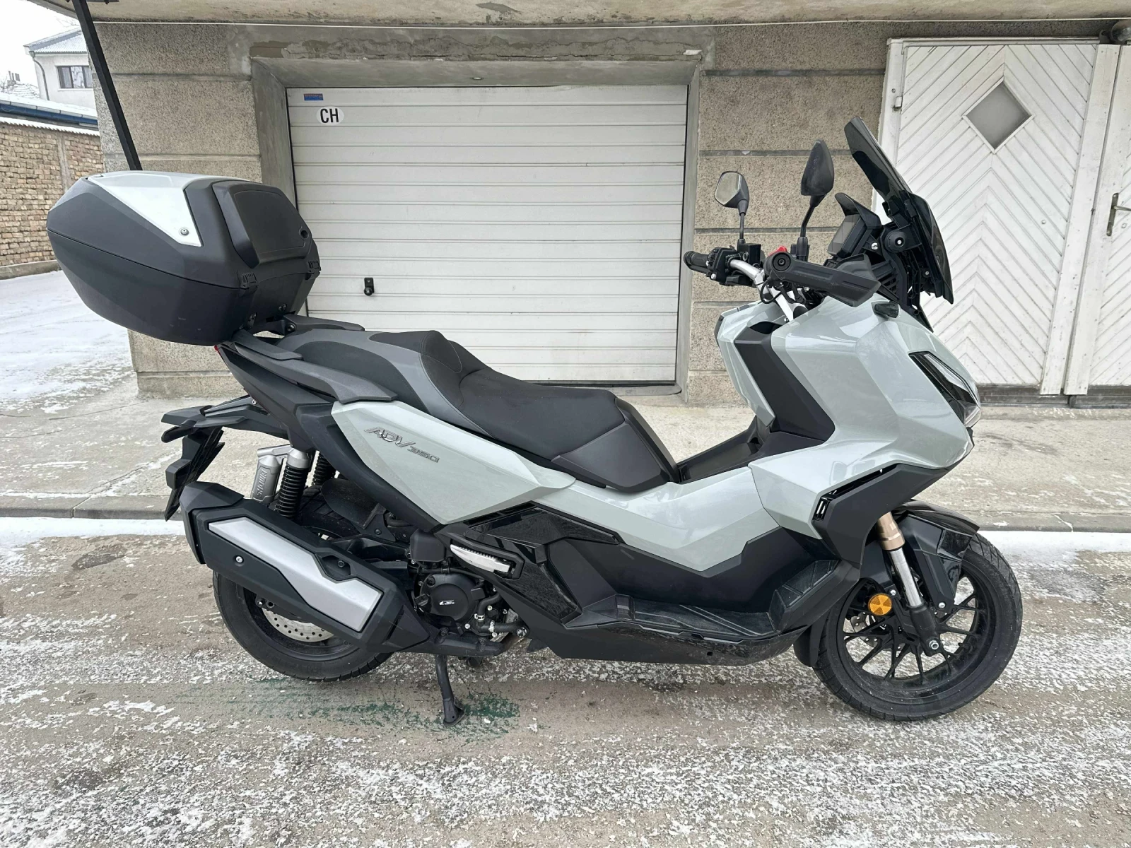 Honda X-ADV ПЕРФЕКТЕН!!! Honda X-adv350 2024г. 5000км. - изображение 4
