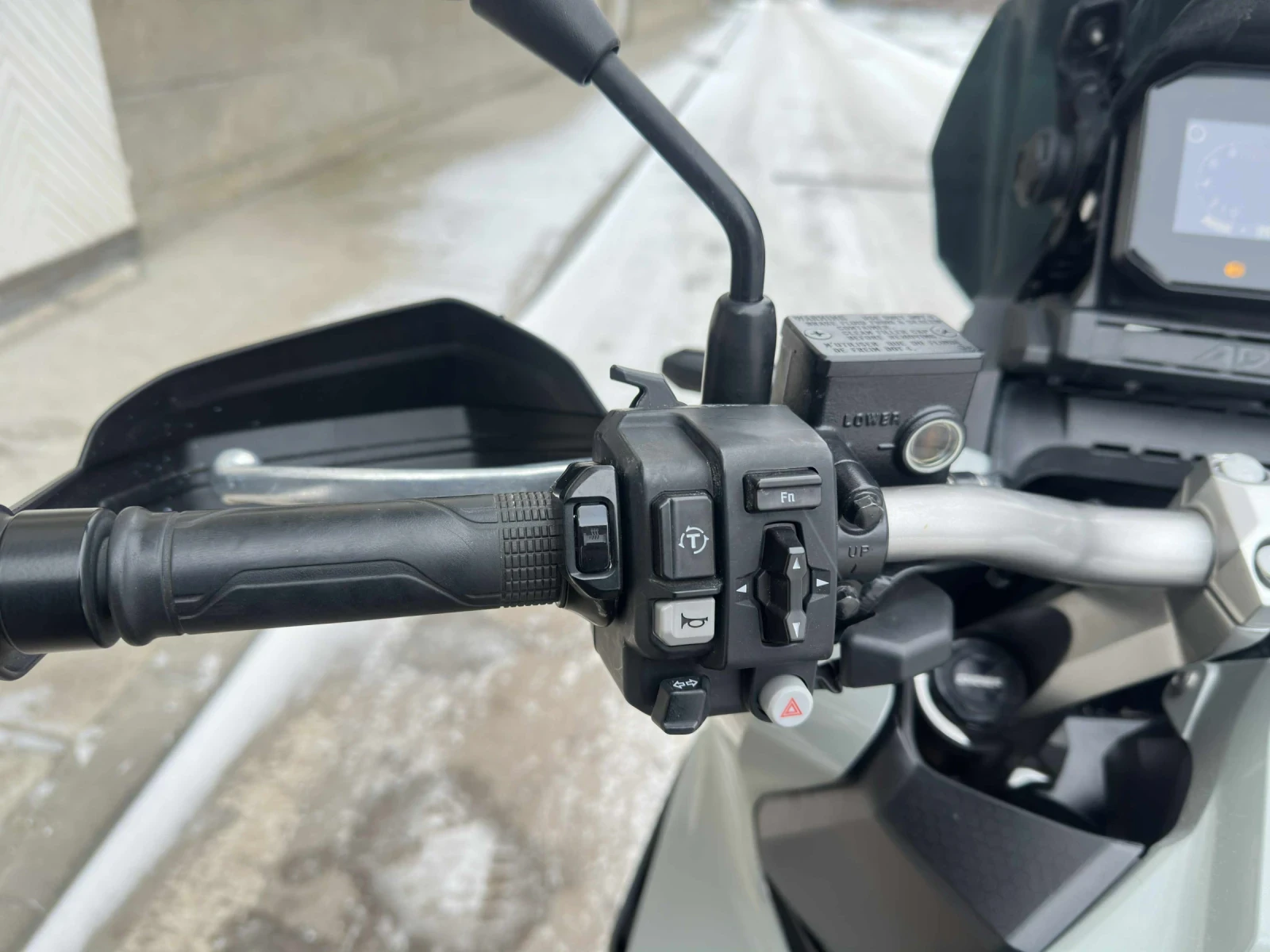 Honda X-ADV ПЕРФЕКТЕН!!! Honda X-adv350 2024г. 5000км. - изображение 10