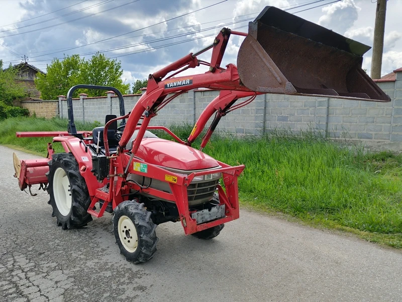 Трактор Kubota GL321 32к.с. 4WD ДЖЕЙ ТРЕЙДИНГ, снимка 13 - Селскостопанска техника - 12954241