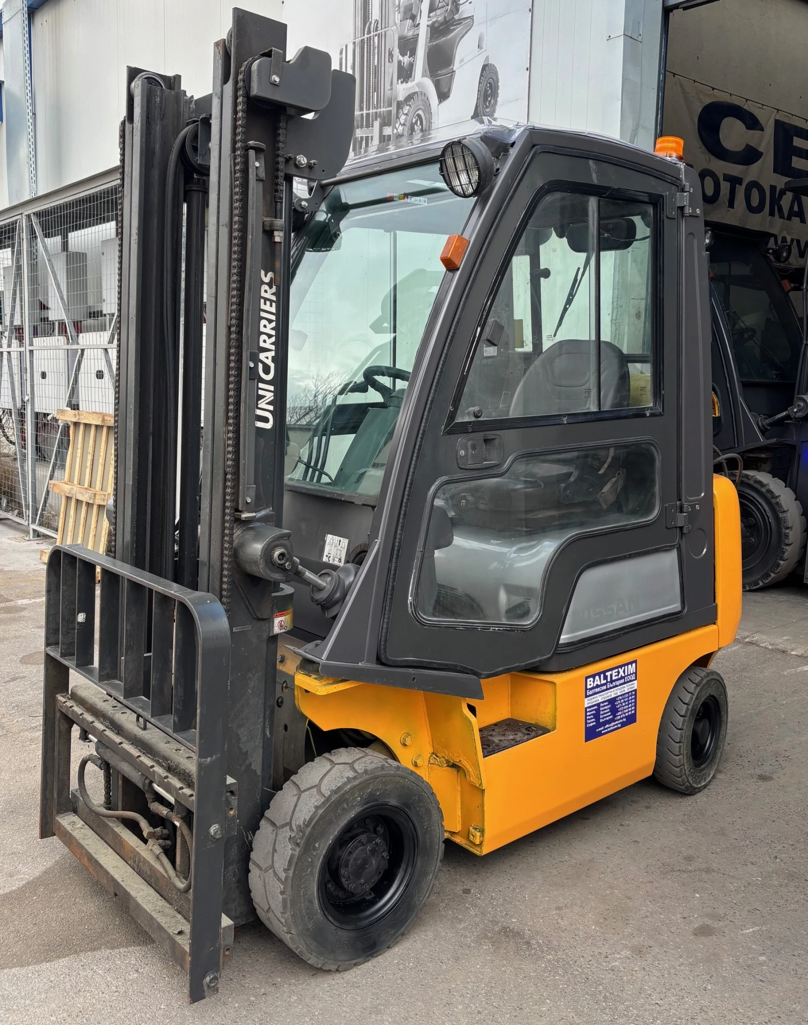 ������� Nissan ������� | Mobile.bg � ����������� 2