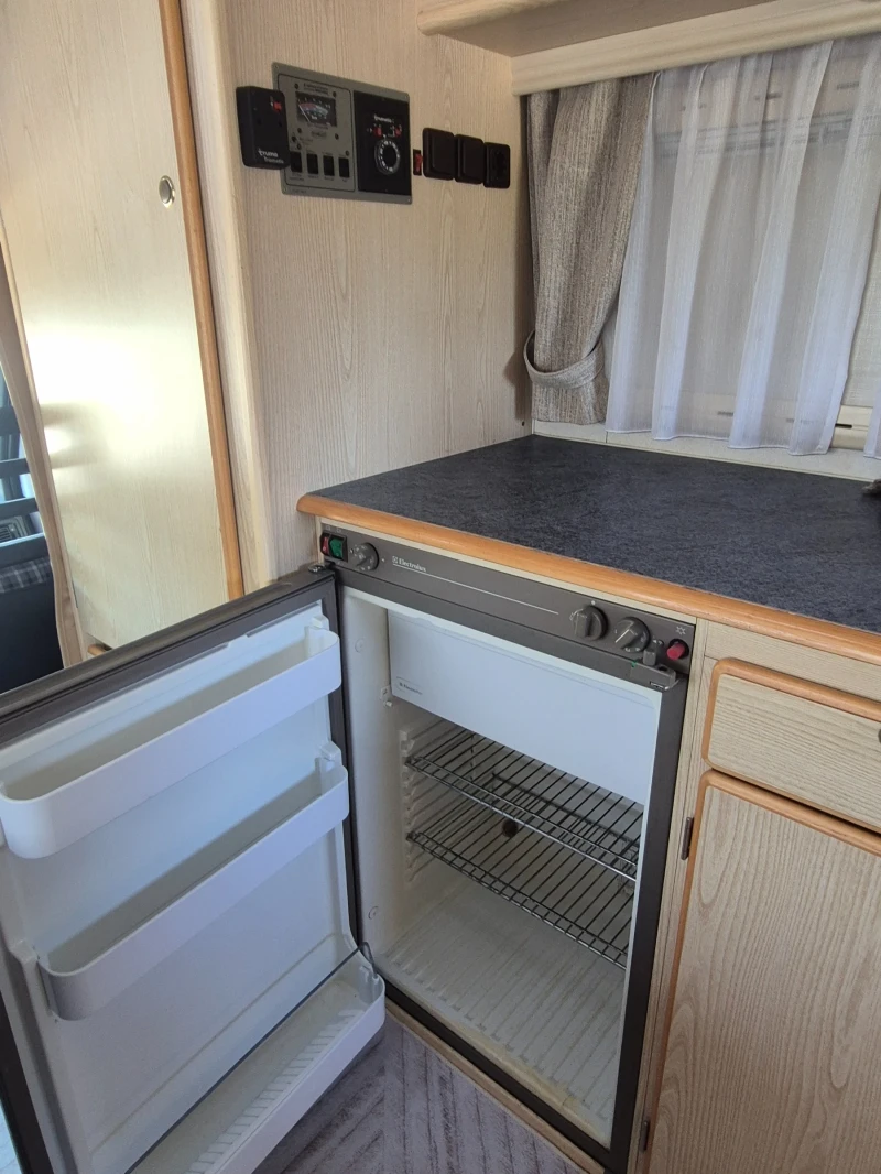 Кемпер Fiat Dukato, снимка 12 - Каравани и кемпери - 51730964