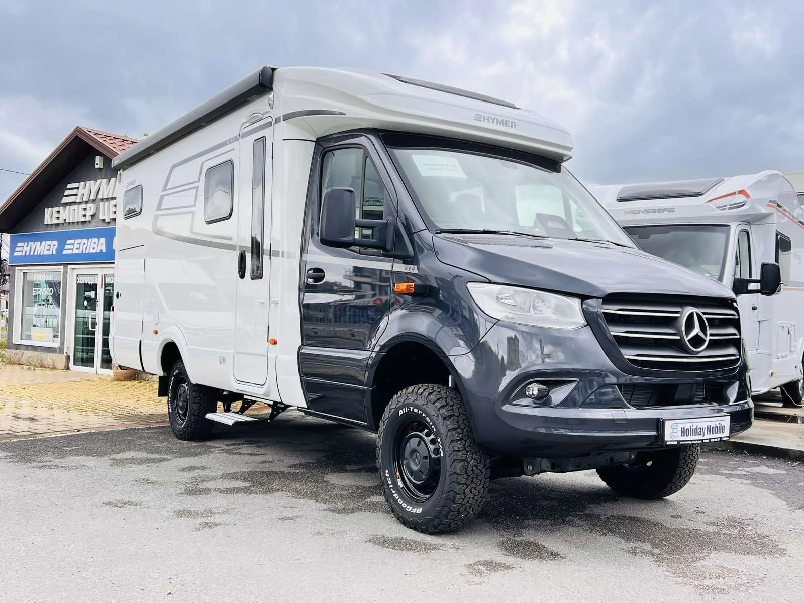 Кемпер HYMER / ERIBA 4x4² MERCEDES 3500 кг. 