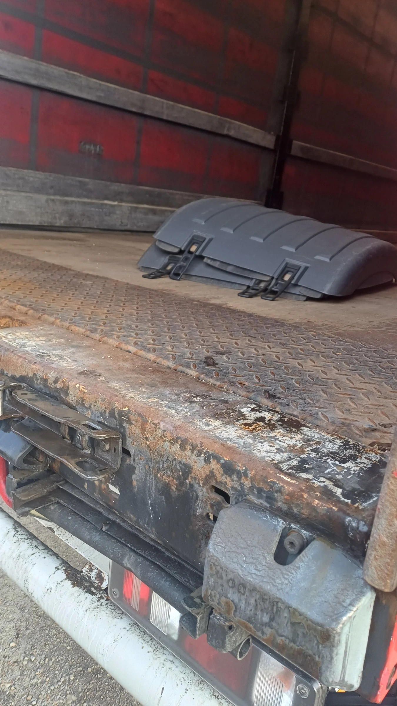 ����������� Krone SD ����������  | Mobile.bg � ����������� 12