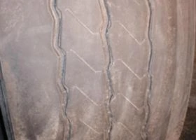 Гуми, снимка 4