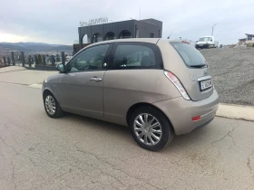 Lancia Ypsilon Заводска газ, снимка 6