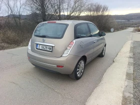 Lancia Ypsilon Заводска газ, снимка 4