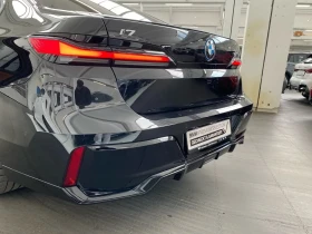 BMW i7 xDrive60 M Sport Pro HUD Pano B&W 21 Massage, снимка 13