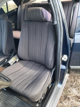 Mercedes-Benz 124 200 d, снимка 11