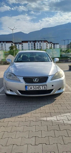 Lexus IS 220d КОЖА, КЛИМА, НАВИ, ПОДГРЕВ, КАМЕРА, ПАРК, АВТОПИЛО, снимка 10