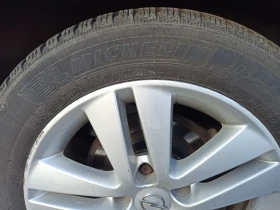 Opel Zafira 2.0 Turbo - 2750 € / 5378.53 лв. - 62391317 9