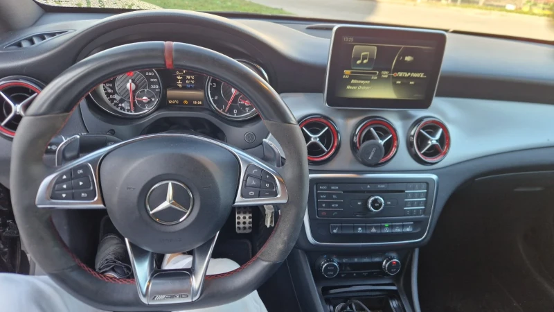 Mercedes-Benz CLA 45 AMG, снимка 11 - Автомобили и джипове - 48391551