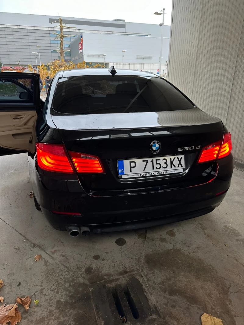 BMW 530 XD, снимка 11 - Автомобили и джипове - 48979578