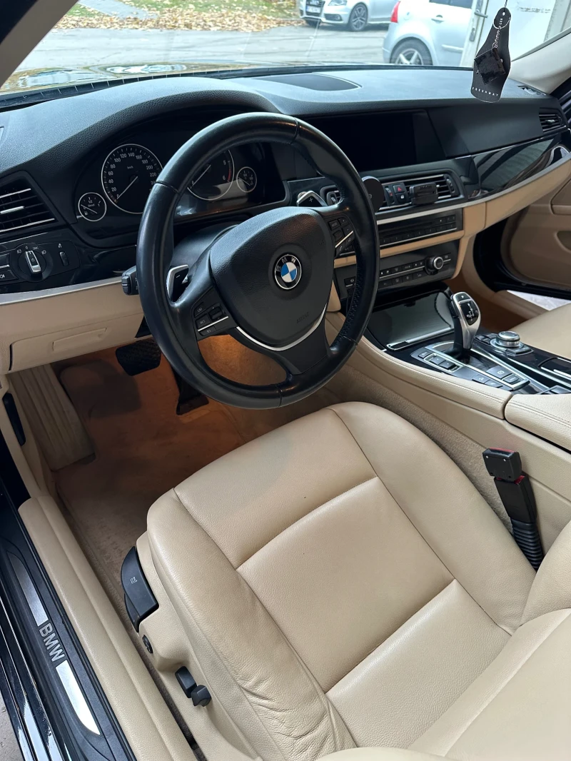 BMW 530 XD, снимка 6 - Автомобили и джипове - 48979578