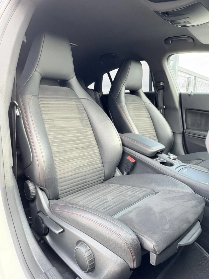 Mercedes-Benz CLA 200 AMG Facelift Евро6B, снимка 12 - Автомобили и джипове - 51287566