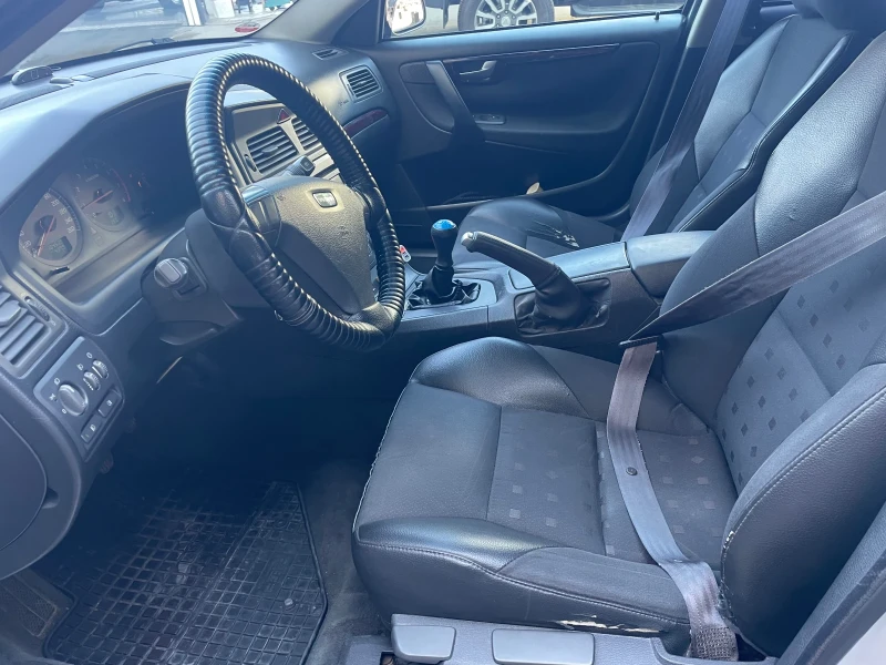 Volvo S60 2.4 газ &#128285;, снимка 11 - Автомобили и джипове - 51666864