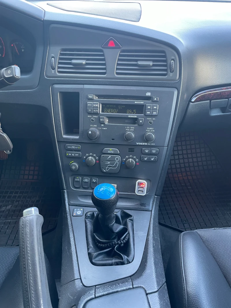 Volvo S60 2.4 газ &#128285;, снимка 10 - Автомобили и джипове - 51666864