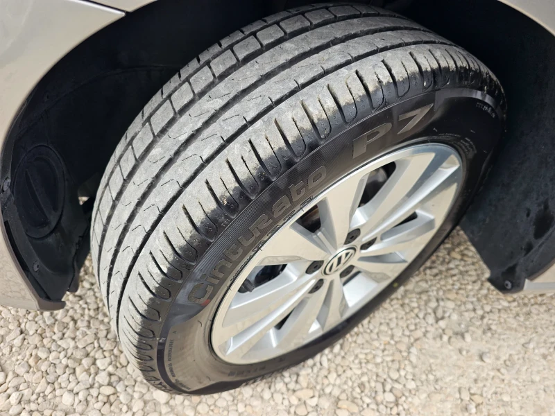 VW Golf 1.6TDI, 116к.с., Facelift , снимка 14 - Автомобили и джипове - 51840769
