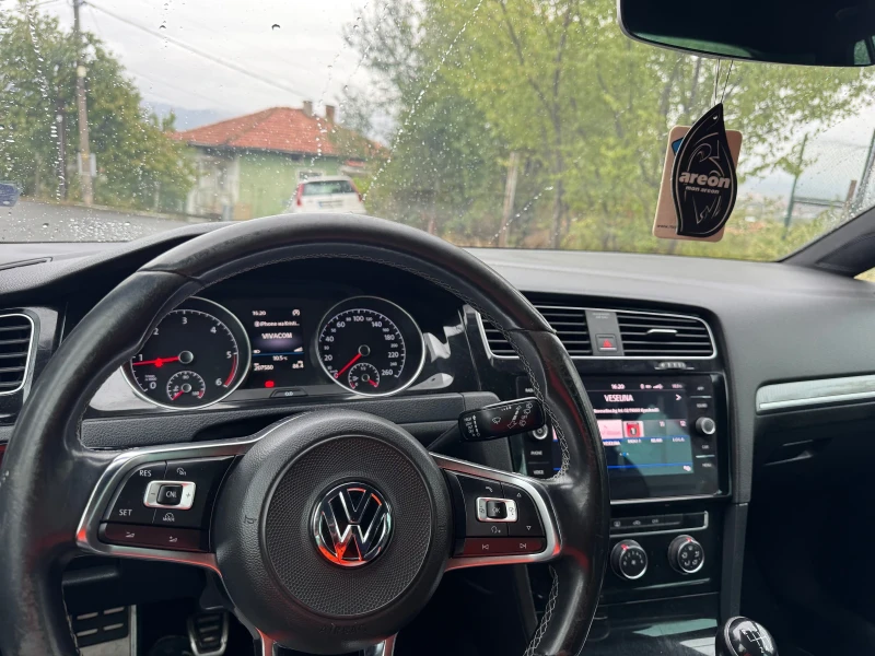 VW Golf 7.5 2.0TDI R-LINE , снимка 10 - Автомобили и джипове - 51965789