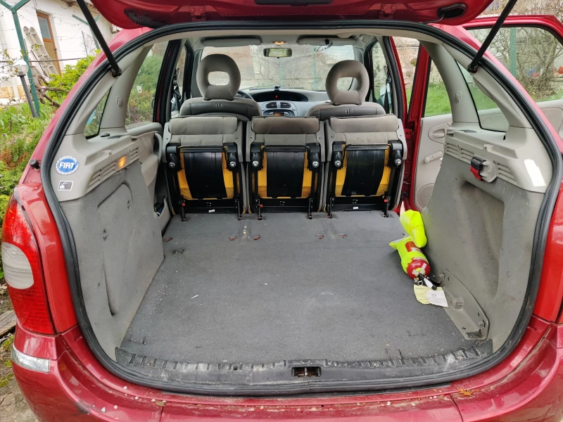 Citroen Xsara picasso, снимка 9 - Автомобили и джипове - 52257108