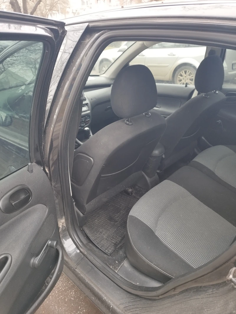 Peugeot 206, снимка 10 - Автомобили и джипове - 53223690