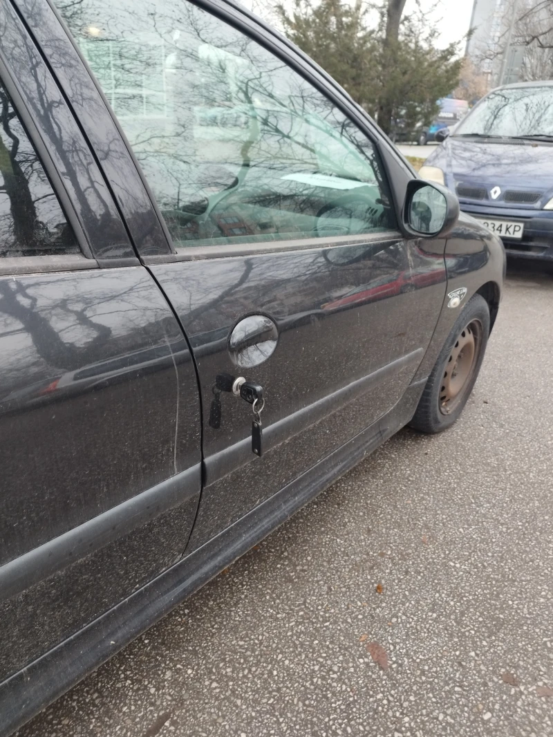 Peugeot 206, снимка 7 - Автомобили и джипове - 53223690