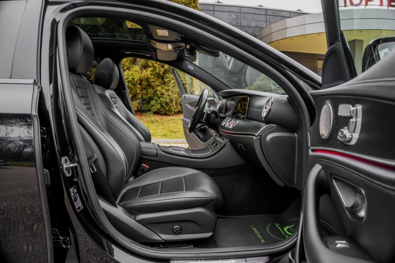 Mercedes-Benz E 220 d* BRABUS BLACK SERIES* PANORAMA* 360CAM* FULL, снимка 12 - Автомобили и джипове - 53250259