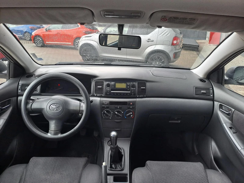 Toyota Corolla 1.4 VVT-I, снимка 16 - Автомобили и джипове - 53436592