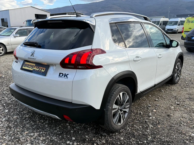 Peugeot 2008 Allure / 1.6HDI/ Pano / Camera, снимка 4 - Автомобили и джипове - 53499263