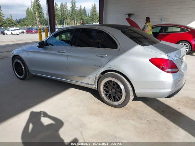 Mercedes-Benz C 300 4MATIC/SPORT, снимка 4 - Автомобили и джипове - 47763279