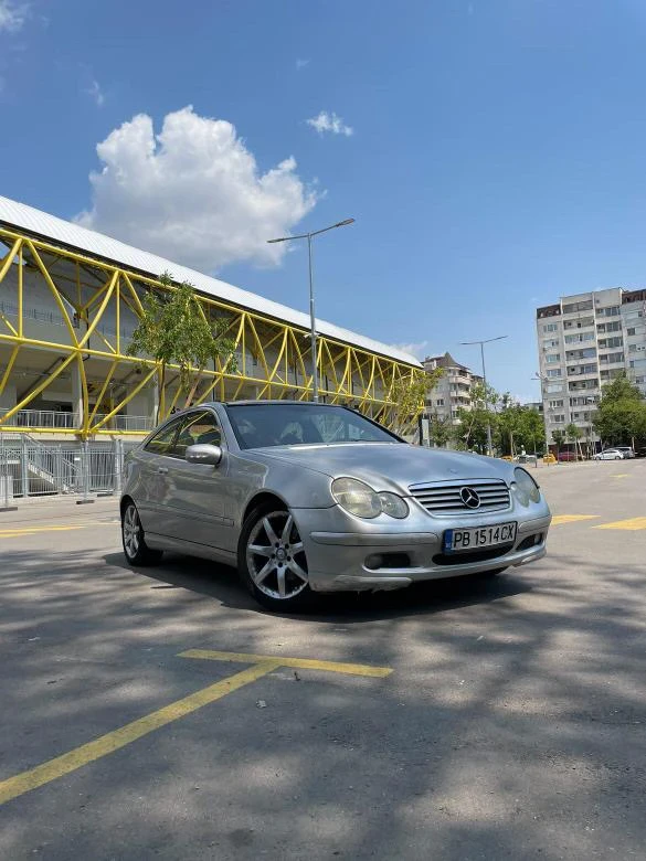 Mercedes-Benz C 220  - изображение 2