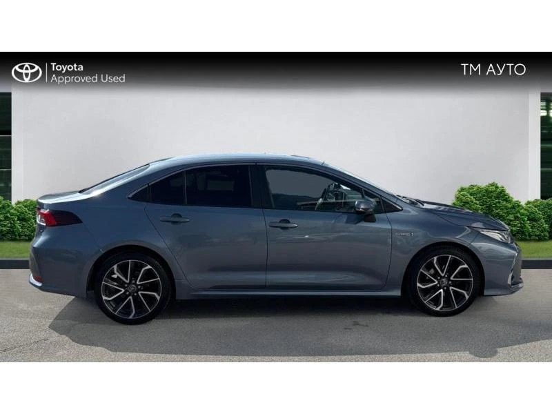 Toyota Corolla 1.8HSD SDN LUXURY PLUS, снимка 17 - Автомобили и джипове - 53866694